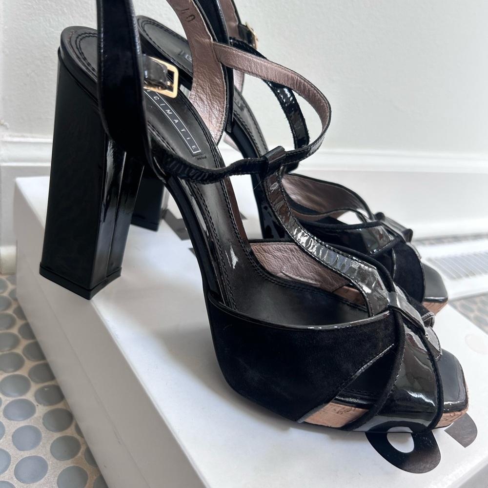 Vintage Vic Matie Italian Chunky Platform Sandals